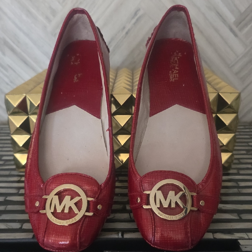 Michael Kors Red Flats with Gold Emblem